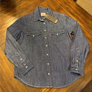 Women’s Levi’s Denim Button Down Shirt